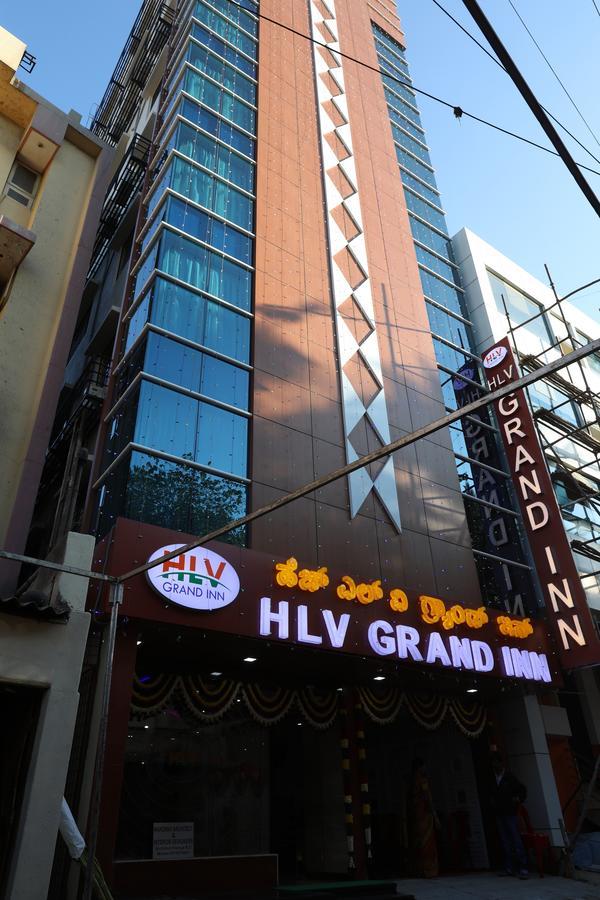 Hlv Grand Inn Bangalore Luaran gambar