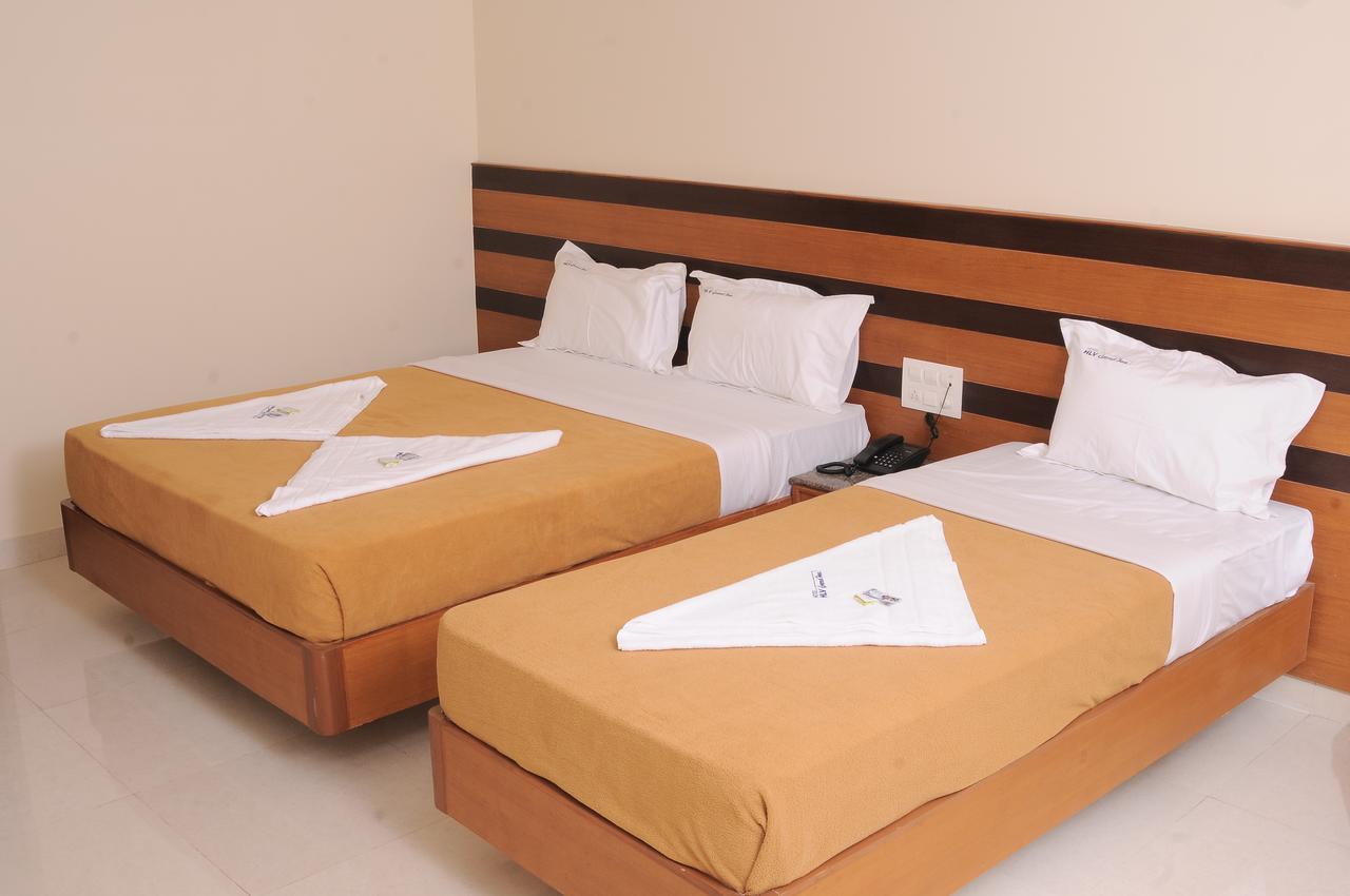 Hlv Grand Inn Bangalore Luaran gambar