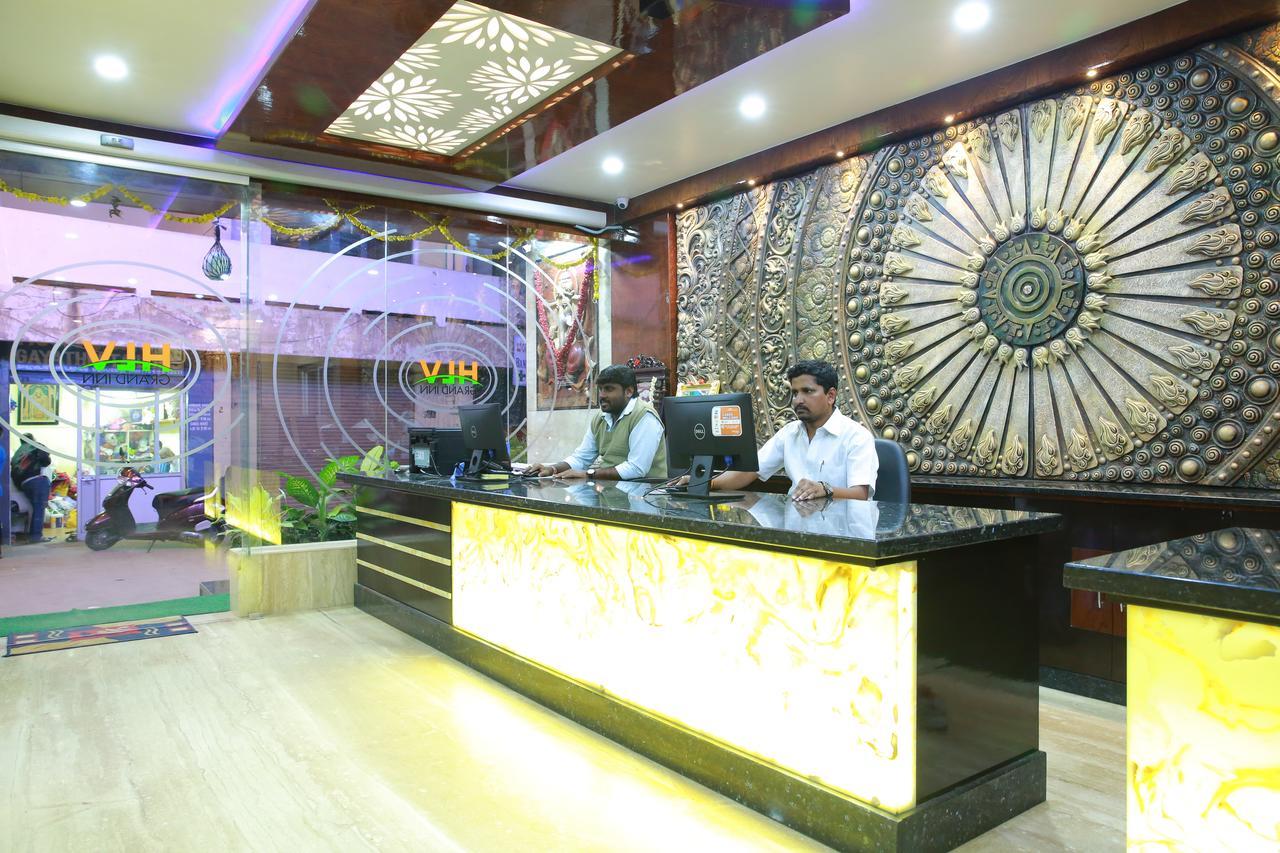 Hlv Grand Inn Bangalore Luaran gambar