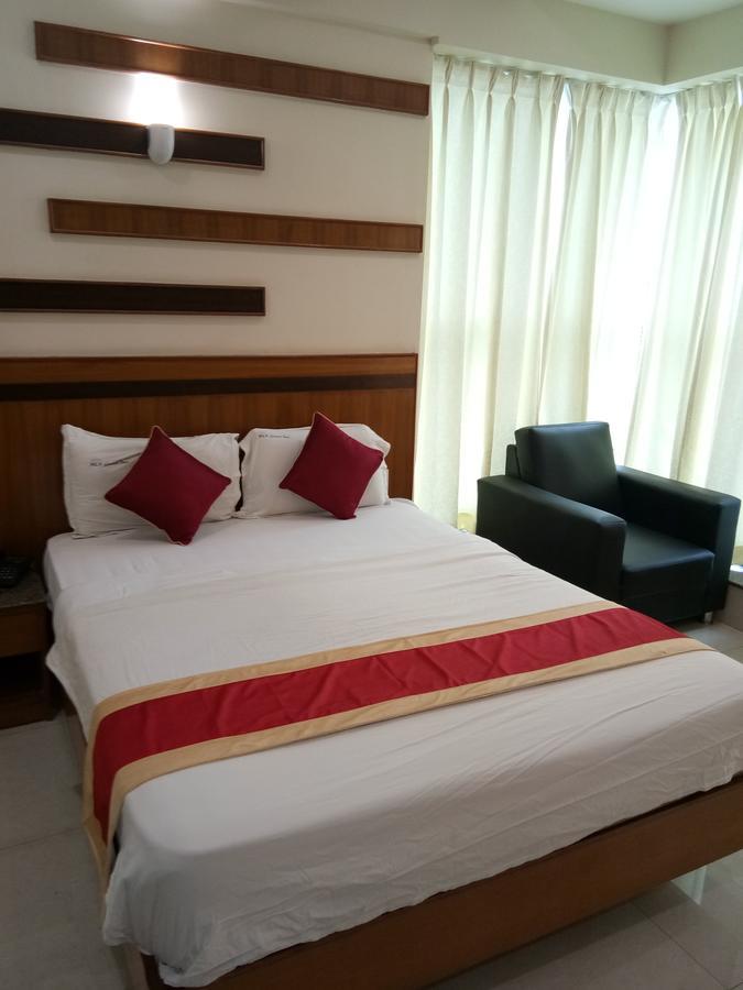Hlv Grand Inn Bangalore Luaran gambar